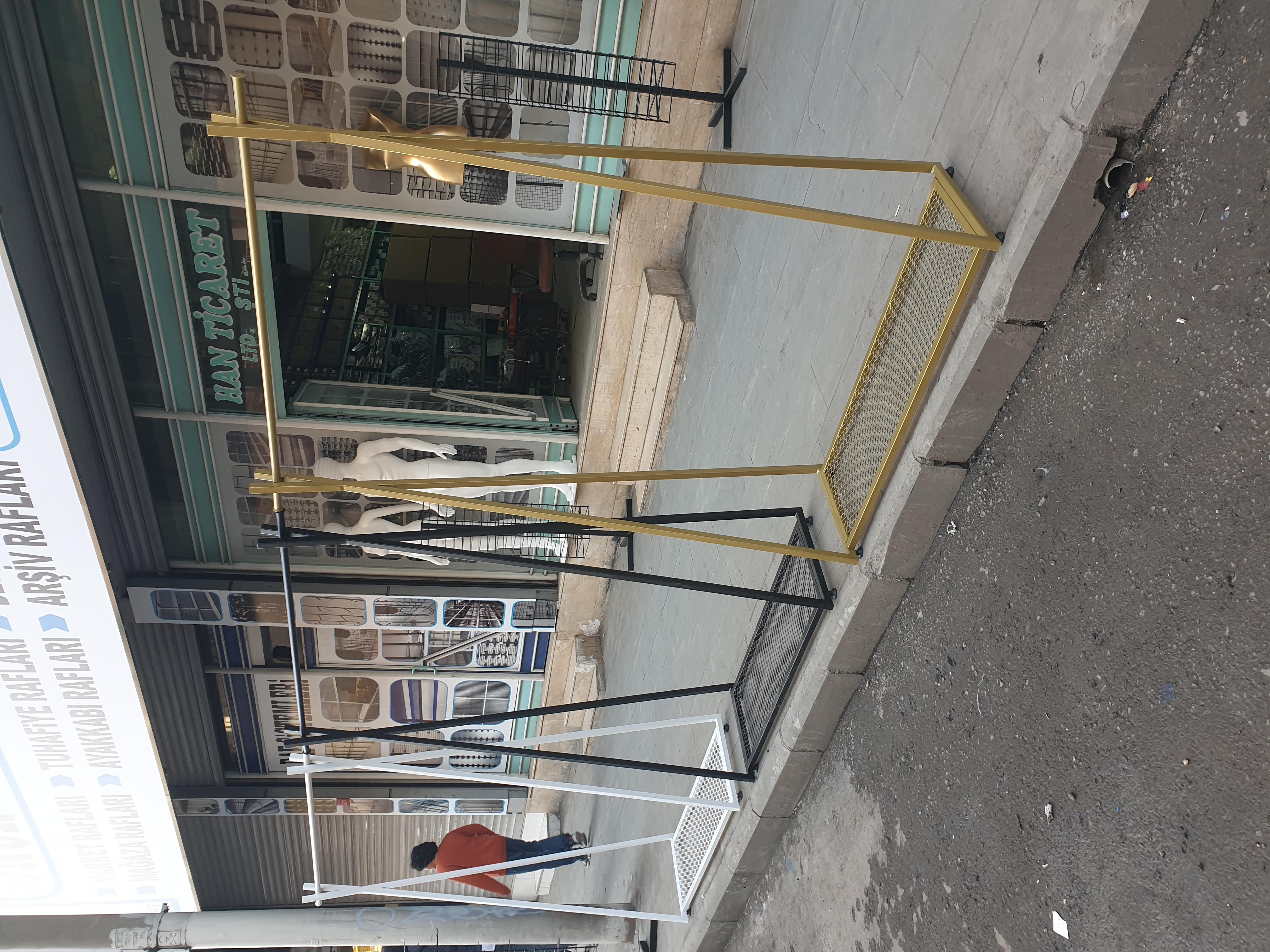 Abiye Gelinlik Rafı